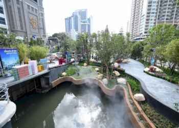 กทมเร่งปรับทางเท้าสวนคลองช่องนนทรี-รองรับปชช.ทุกกลุ่มเข้าถึงได้-–-สยามรัฐ